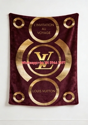 LV Invitation to Voyage LV Gold Circles IMG_3324